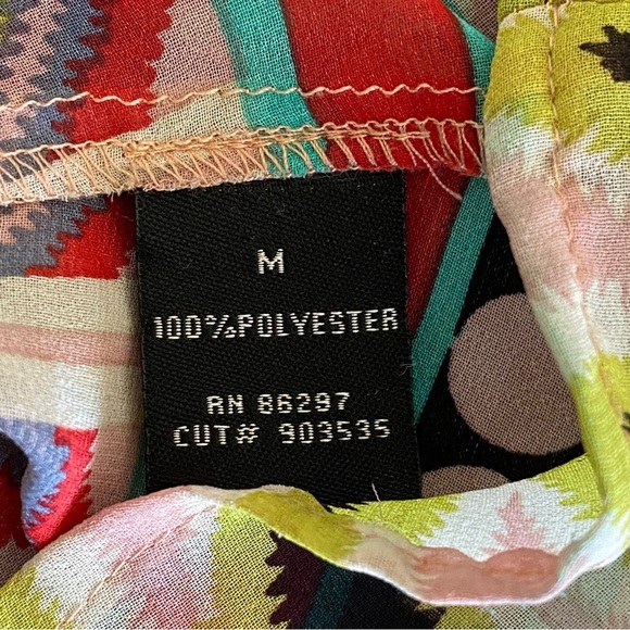 BCBGMAXAZRIA Aztec Tribal Sheer Sleeveless Collared Button-Up Tunic Top Sz M - Picture 6 of 8